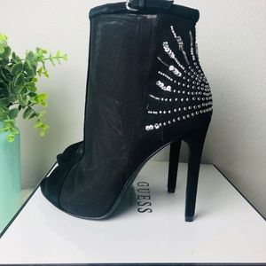 GUESS | black sequins booties size 6M